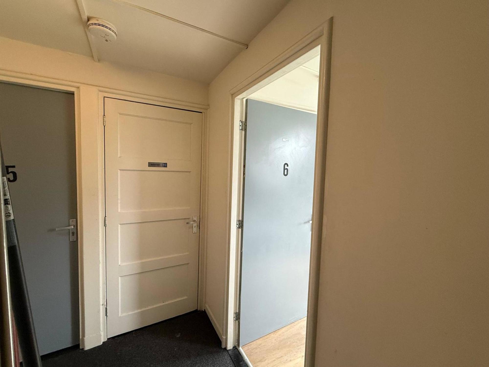 Cozy Private 6 With Balcony Eindhoven